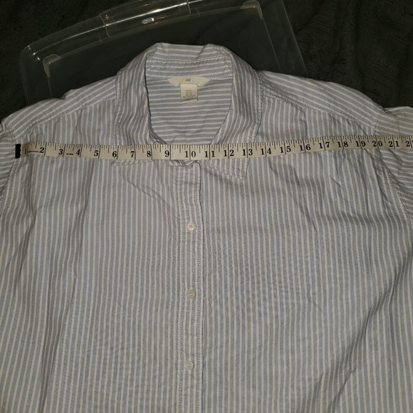 H&M blue and white white stripe button down shirt blouse - Picture 11 of 11